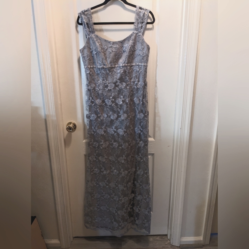 KM Collection by Milla Bell Gray Lace Beaded Formal Dress, Sz 10